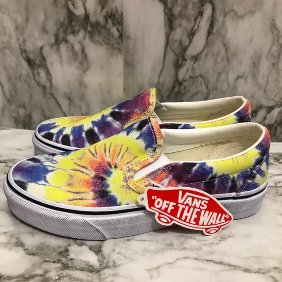 Vans New w/tag Slip On Sneakers - Picture 3 of 8